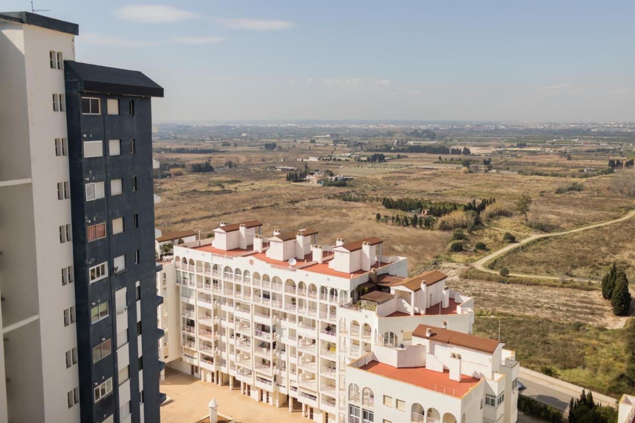 Platja Puig Apartment Valencia Exterior photo