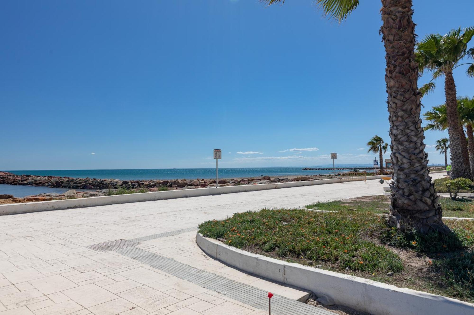 Platja Puig Apartment Valencia Exterior photo