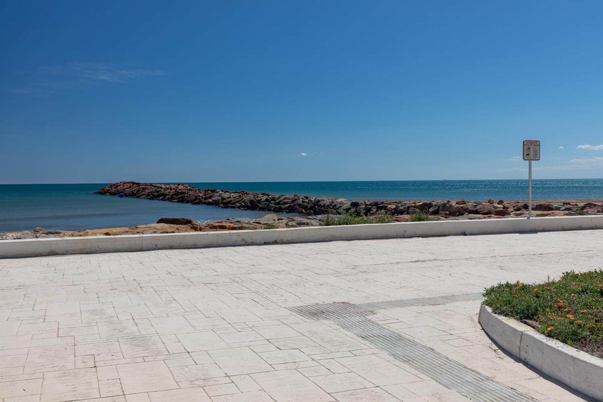 Platja Puig Apartment Valencia Exterior photo